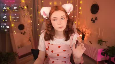 Snapshot of avaryder chatting on October 18, 1:01 pm Ava online show from October 18, 1:01 pm