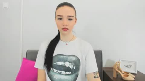 Snapshot of avasensitive69 chatting on November 8, 8:14 am avasensitive69 online show from November 8, 8:14 am