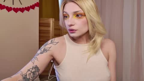 Ava online show from April 30, 6:09 am