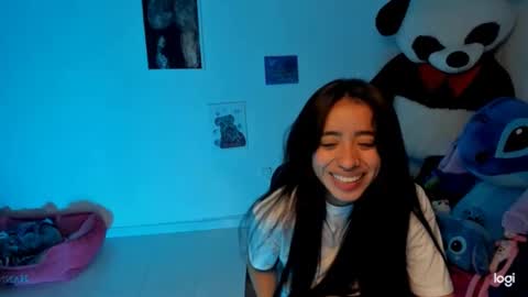 Snapshot of ave_fenix69 chatting on January 31, 1:54 am Valery -- online show from January 31, 1:54 am