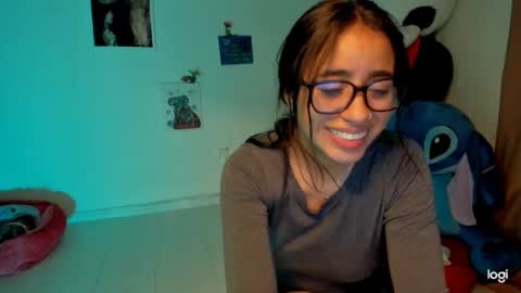 Snapshot of ave_fenix69 chatting on February 25, 4:46 am Valery -- online show from February 25, 4:46 am