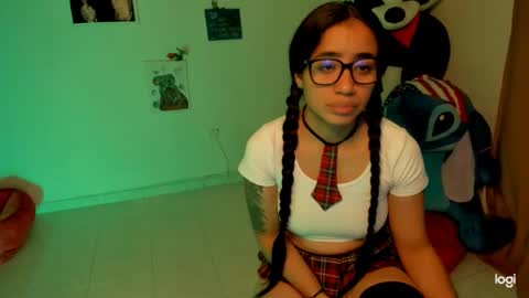 Snapshot of ave_fenix69 chatting on March 10, 1:34 am Valery -- online show from March 10, 1:34 am