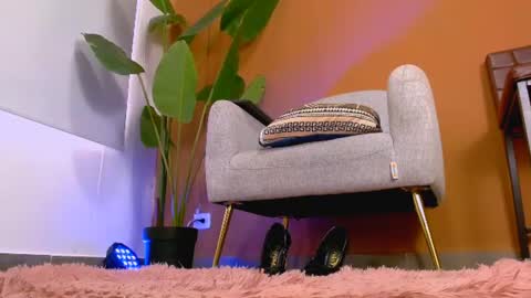 Hi im aqua is nice with me online show from July 8, 6:34 pm