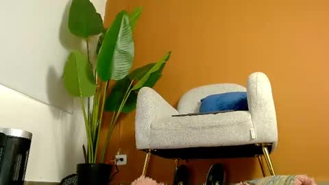Hi im aqua is nice with me online show from July 25, 9:34 pm