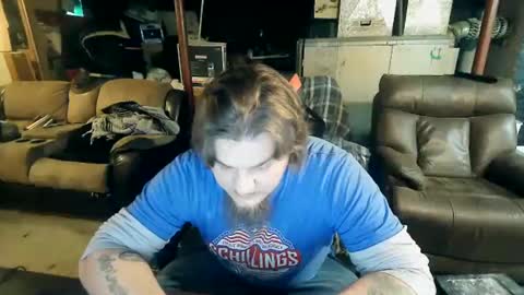 Snapshot of averag3joe chatting on February 24, 4:47 pm averag3joe online show from February 24, 4:47 pm