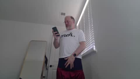 Snapshot of averagegreg chatting on May 16, 1:10 pm Greg online show from May 16, 1:10 pm
