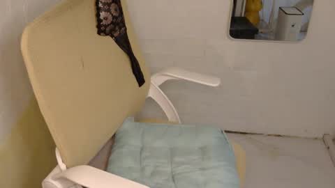 Rhian online show from September 9, 2:44 am