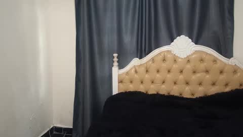 Snapshot of averygoodbadgirl chatting on May 31, 5:37 am averygoodbadgirl online show from May 31, 5:37 am