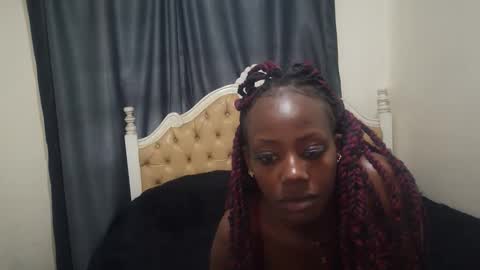 Snapshot of averygoodbadgirl chatting on June 3, 8:17 am averygoodbadgirl online show from June 3, 8:17 am