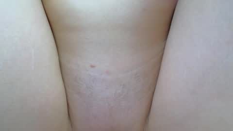 Snapshot of avgustina_love chatting on December 10, 1:33 pm avgustina_love online show from December 10, 1:33 pm