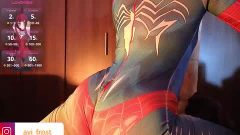 Snapshot of avi_frost chatting on March 3, 7:58 am Saraaaa independent model 3 online show from March 3, 7:58 am