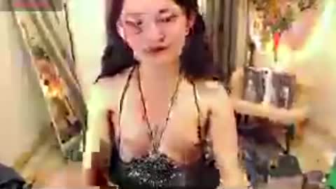 Snapshot of avi_maria12 chatting on July 12, 1:35 pm Call me Avi online show from July 12, 1:35 pm