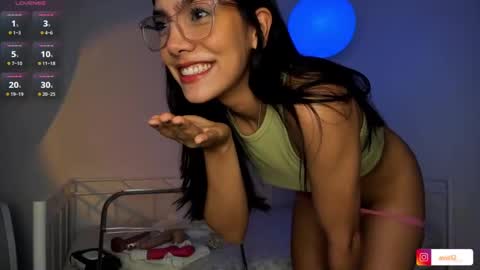 Snapshot of avis12_ chatting on September 25, 9:51 pm Follow me Pvt and c2c is on online show from September 25, 9:51 pm