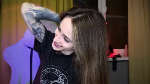 Aviva online show from December 19, 11:57 pm