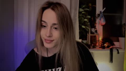 Aviva online show from January 24, 9:15 pm