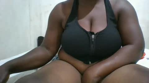 avril254 online show from February 21, 4:57 am