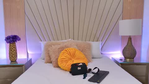 Javier y Lorena online show from October 30, 12:50 pm