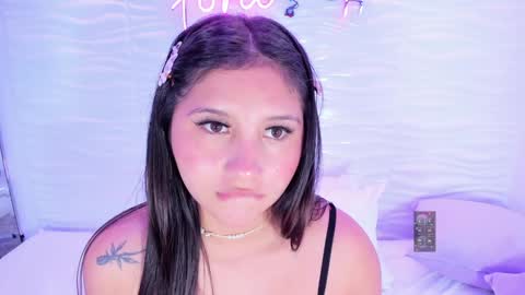 Avy  online show from January 27, 2:35 pm