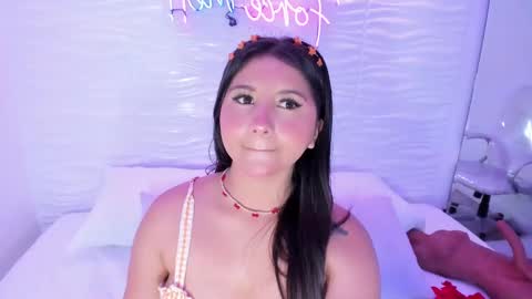 Avy  online show from February 13, 10:55 am