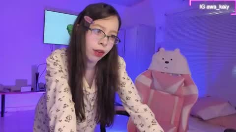 katy online show from February 17, 9:30 pm