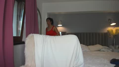 Snapshot of awesome_jolie chatting on September 13, 7:08 am Jolie online show from September 13, 7:08 am