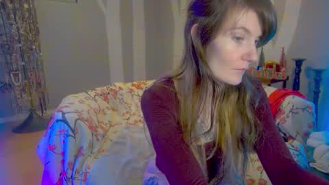 awesomeblossommm online show from January 15, 2:05 am