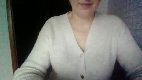 awesomeladyy online show from January 10, 9:55 am