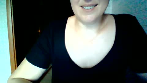 awesomeladyy online show from June 27, 5:18 pm