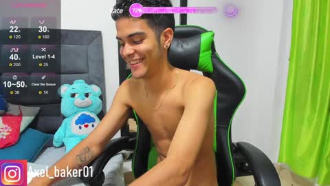 Axel online show from December 20, 9:39 pm