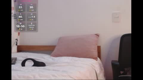 Snapshot of axel_davis_ chatting on October 17, 6:49 am axel davis online show from October 17, 6:49 am