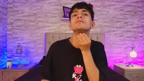 Snapshot of axel_draven chatting on November 4, 11:09 am axel_draven online show from November 4, 11:09 am