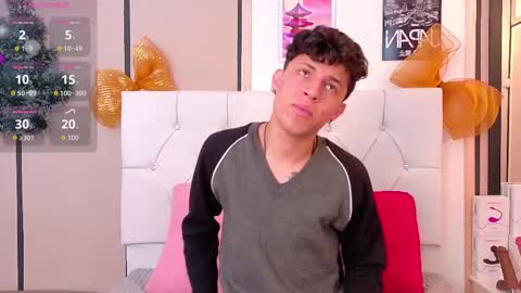 Axel Evanss online show from December 16, 2:00 pm