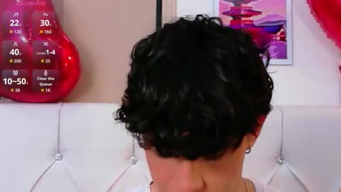 Axel Evanss online show from February 21, 1:34 pm