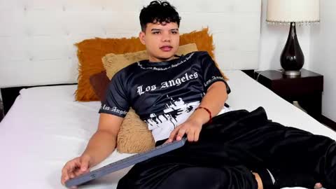 Axel Forte online show from May 14, 1:40 pm