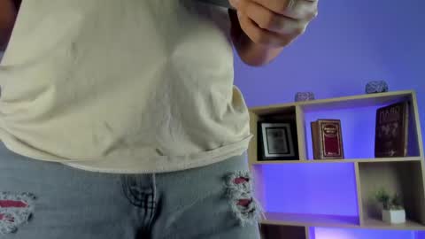 axel_grey_ online show from May 29, 12:03 pm