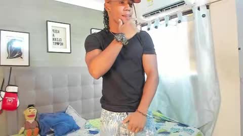 Snapshot of axel_silva3 chatting on September 30, 12:32 pm AXEL SILVA online show from September 30, 12:32 pm