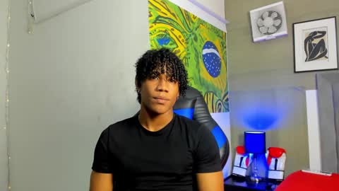 Snapshot of axel_silva3 chatting on November 11, 12:27 pm AXEL SILVA online show from November 11, 12:27 pm