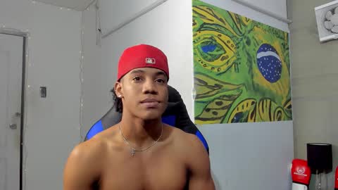 Snapshot of axel_silva3 chatting on November 18, 12:31 pm AXEL SILVA online show from November 18, 12:31 pm