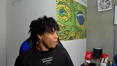 Snapshot of axel_silva3 chatting on November 23, 12:38 pm AXEL SILVA online show from November 23, 12:38 pm