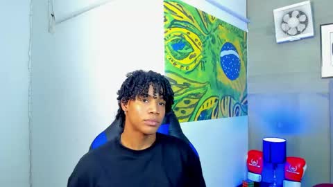 Snapshot of axel_silva3 chatting on December 5, 12:58 pm AXEL SILVA online show from December 5, 12:58 pm