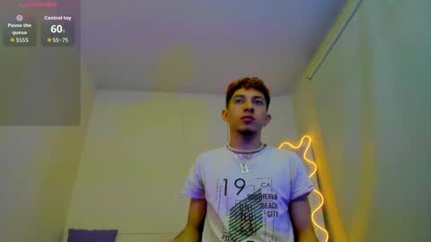 AXEL  online show from October 28, 3:43 am