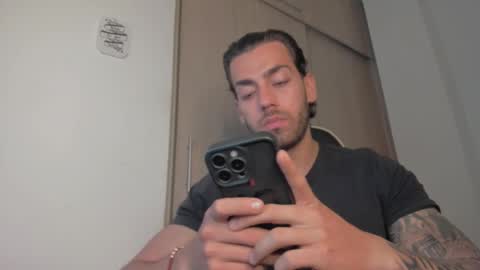 axelblaze_1 online show from March 9, 12:53 pm