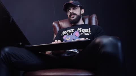 AxelColton online show from January 28, 10:34 am