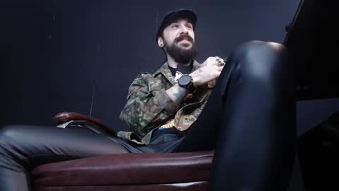 AxelColton online show from February 19, 6:22 am