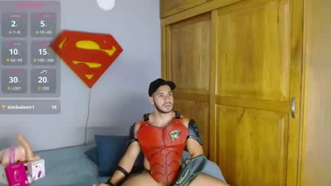 Snapshot of axellblue chatting on June 11, 10:30 pm axellblue online show from June 11, 10:30 pm