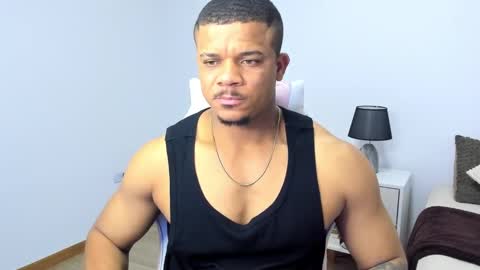 Snapshot of axelldasilva chatting on November 22, 12:20 am AXEL DA SILVA online show from November 22, 12:20 am