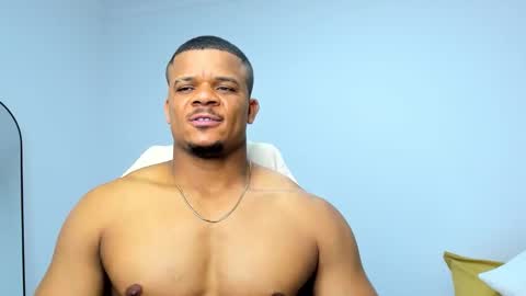 Snapshot of axelldasilva chatting on March 14, 10:48 pm AXEL DA SILVA online show from March 14, 10:48 pm