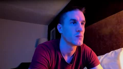 Axl online show from February 13, 3:18 am