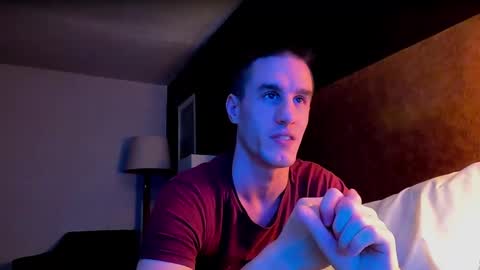 Axl online show from February 13, 6:20 am