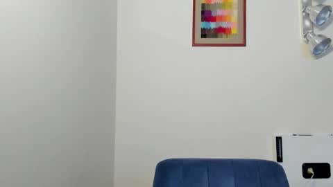 Axl online show from December 14, 10:47 pm